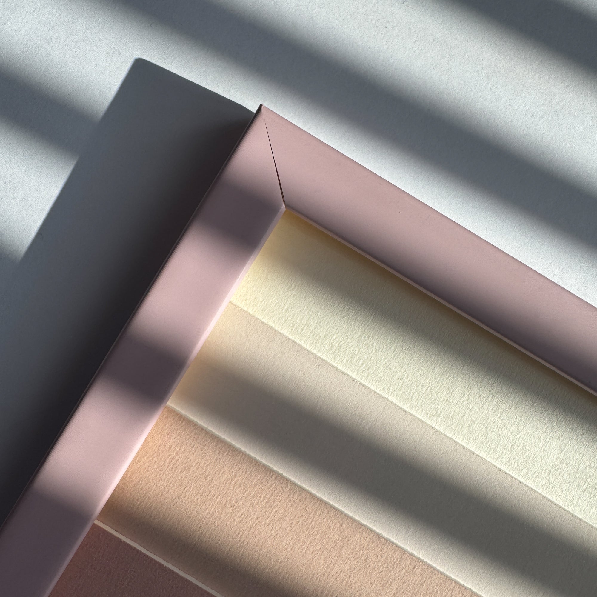 Rosa matter Holzrahmen - Schmal (15 mm) - 30×40 cm