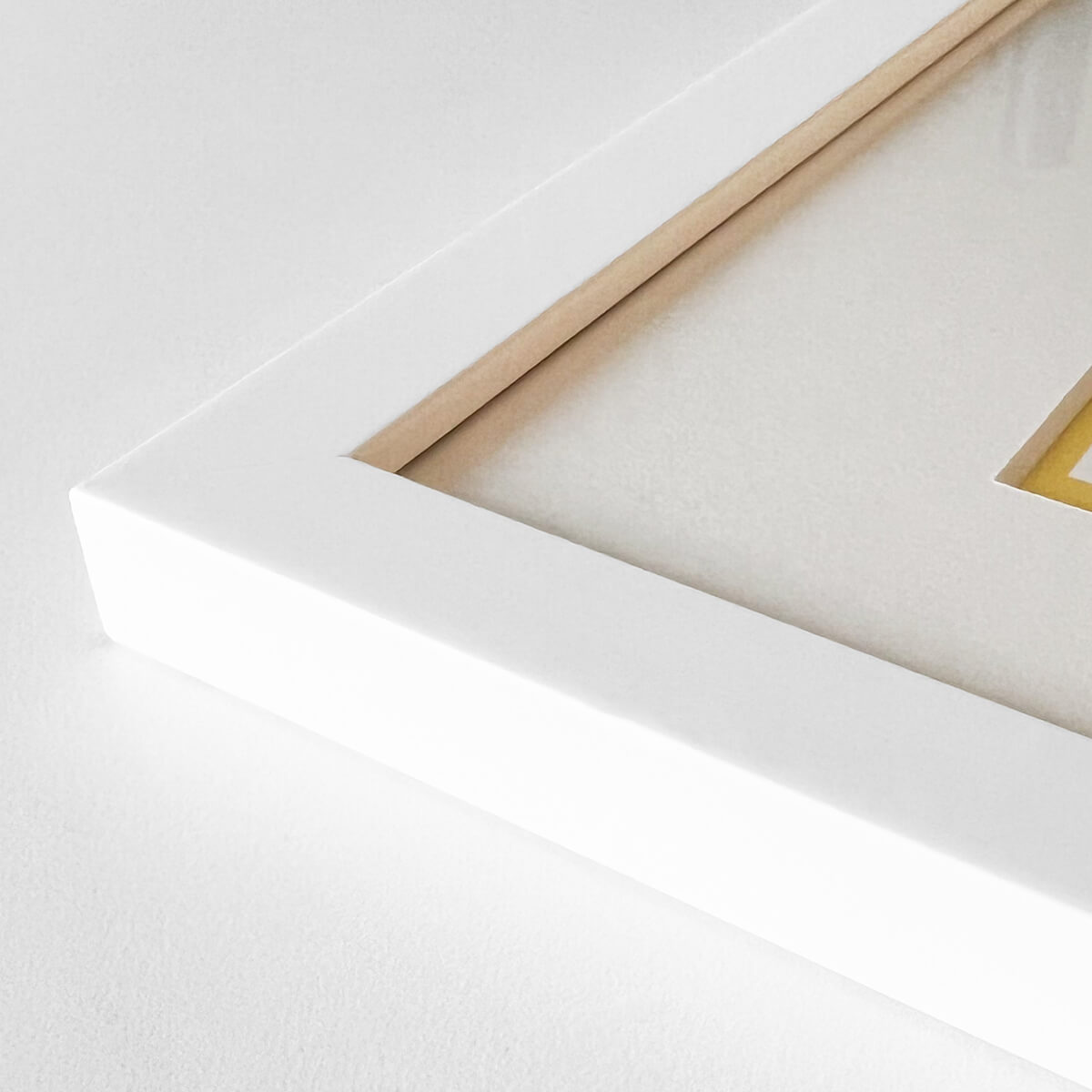 Hvid træramme – Smal (15 mm) – A3 (30x42 cm)-PlakatKunst