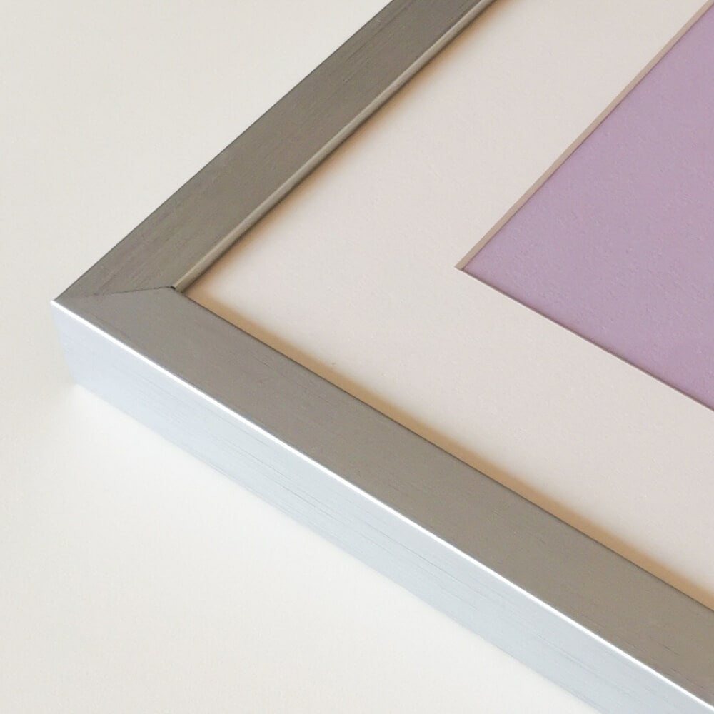 Silberfarbener Holzrahmen nach Maß - Breit (20 mm)