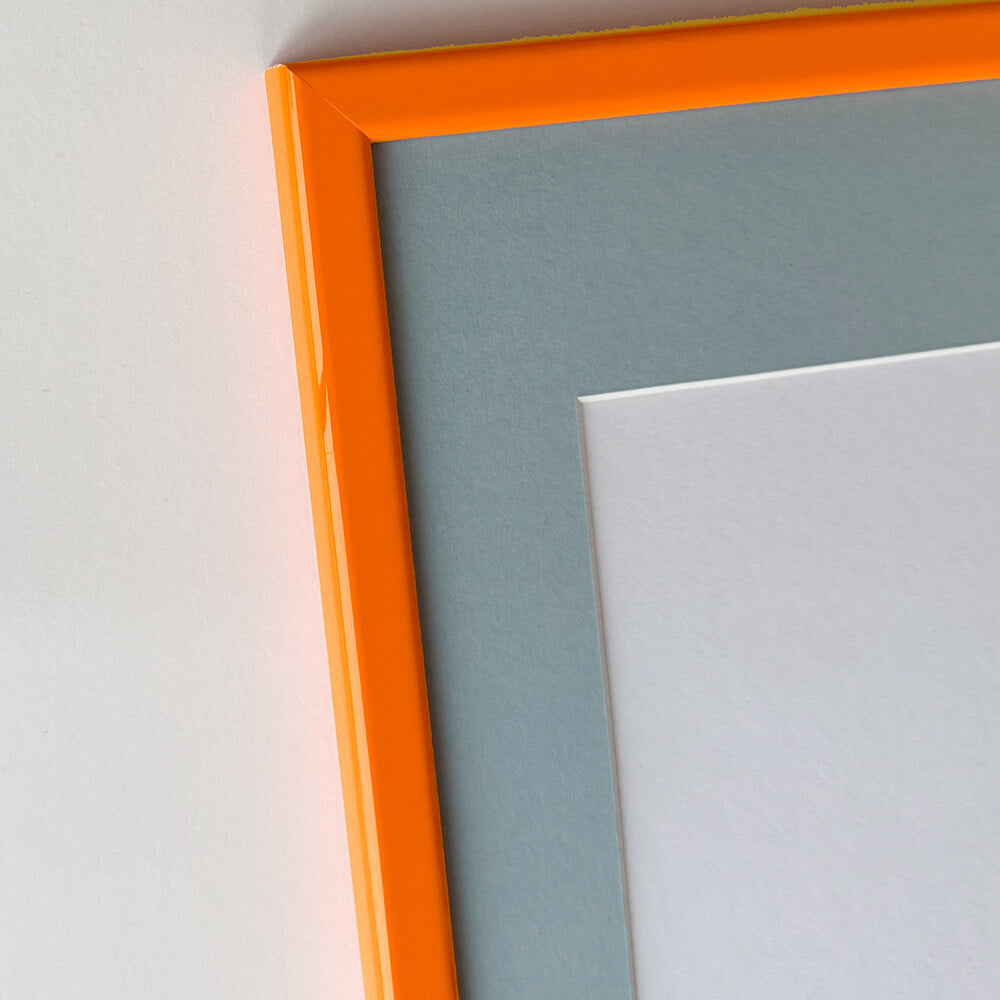 Orange glänzender Holzrahmen – schmal (14 mm) – 40 x 50 cm