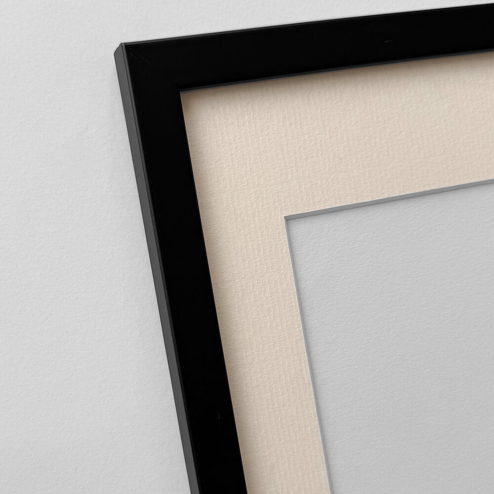 Schwarzer Bilderrahmen aus Holz  - Schmal (15 mm) - 40 × 50 cm